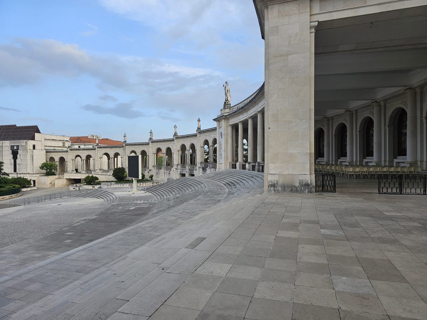 Sai 9 in Fatima at 16.28.09 (3)